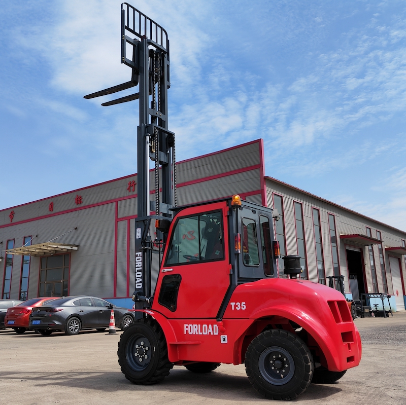 3.5tons rough terrain forklift with XINCHAI engine