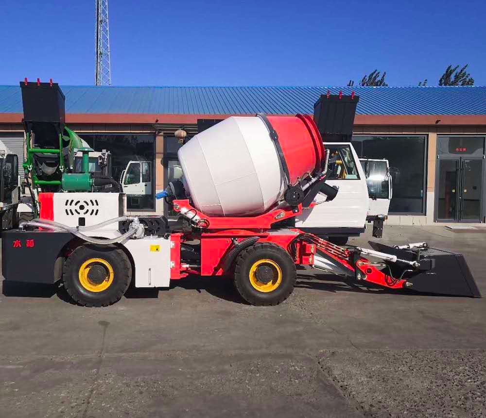1.6m3 self-loading concrete mixer truck